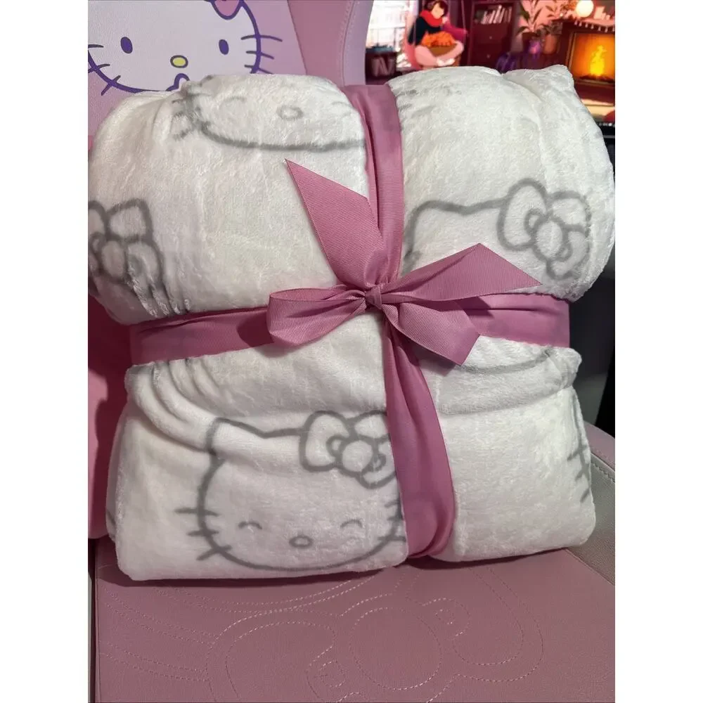 Hello Kitty Throw Blanket White Gray Grey Face Queen Super Soft 2024 Sanrio